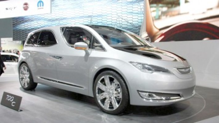 700C, surpriza Chrysler de la Detroit 2012